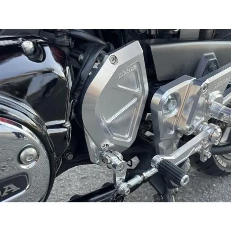 AGRAS アグラス フロントスプロケットカバー カラー：シルバー GB350 HONDA ホンダ スプロケットカバー 外装
