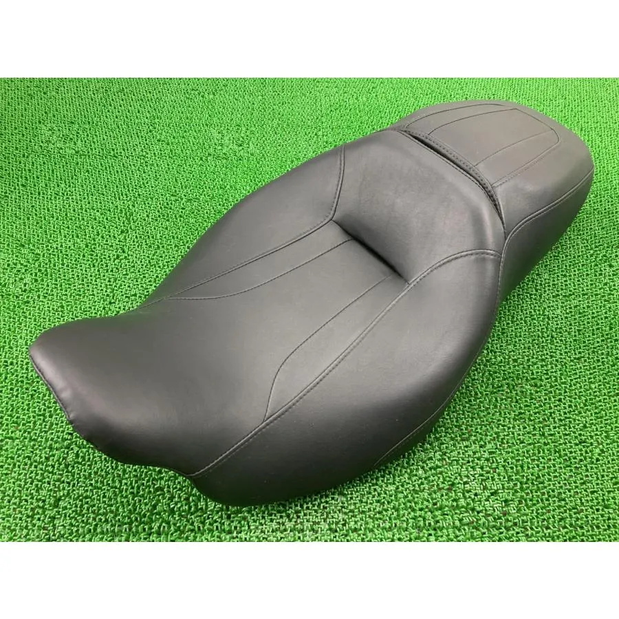 FLTRXS1690 シート P52000142 5HD1KTME5FB631*** ハーレー 純正 中古 バイク 部品 ロードグライドスペシャル 綺麗 良品 破れ無し Nq
