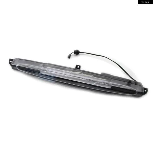 並行輸入品トレイルブレイザーEXTビュイックレイニア ハイ マウント ブレーキライト アセンブリ GM2890106 LEDサード ブレーキライト 15201921FO