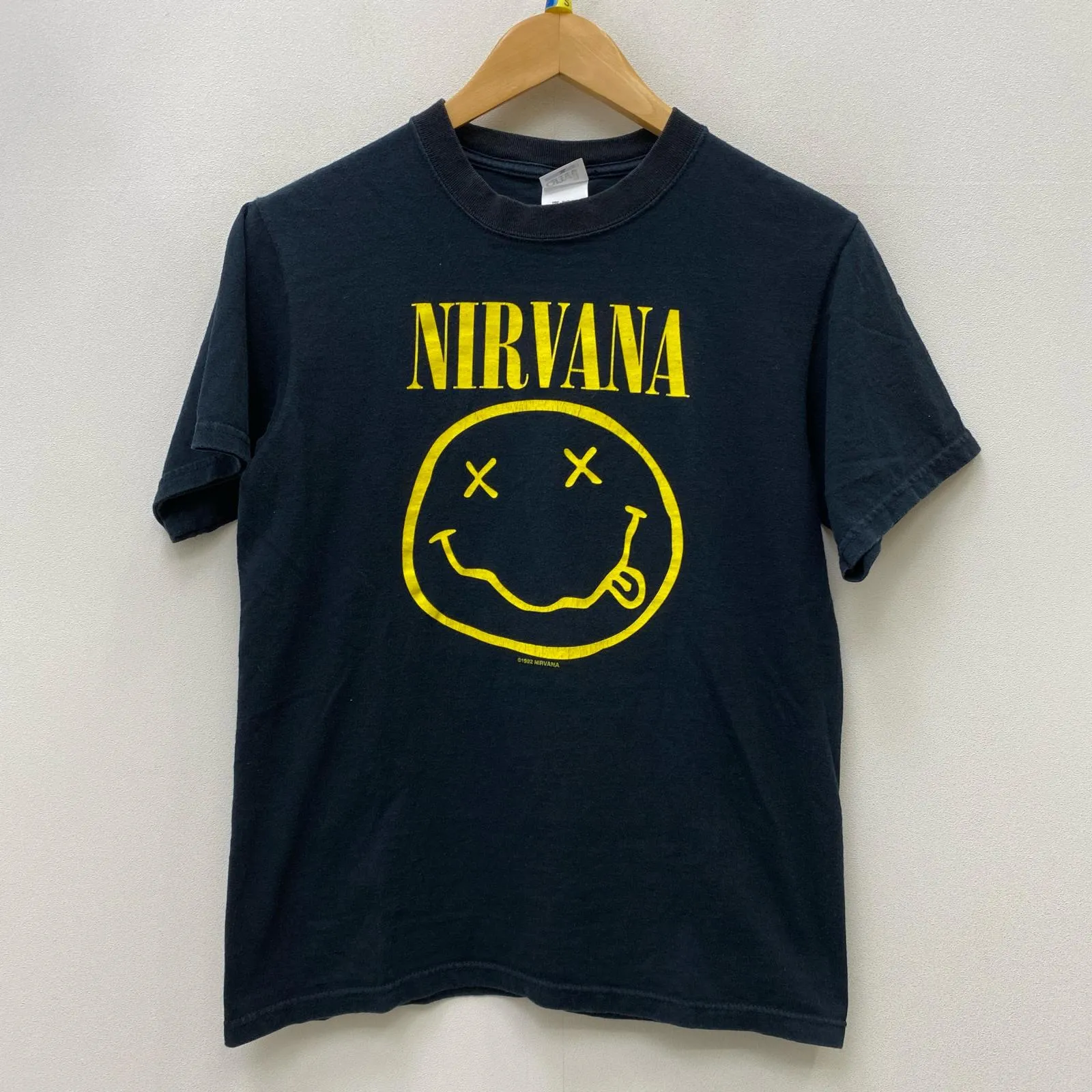 【中古】 nirvana:smile  anvil 半袖Ｔシャツ ブラック サイズ：S【加古川店】