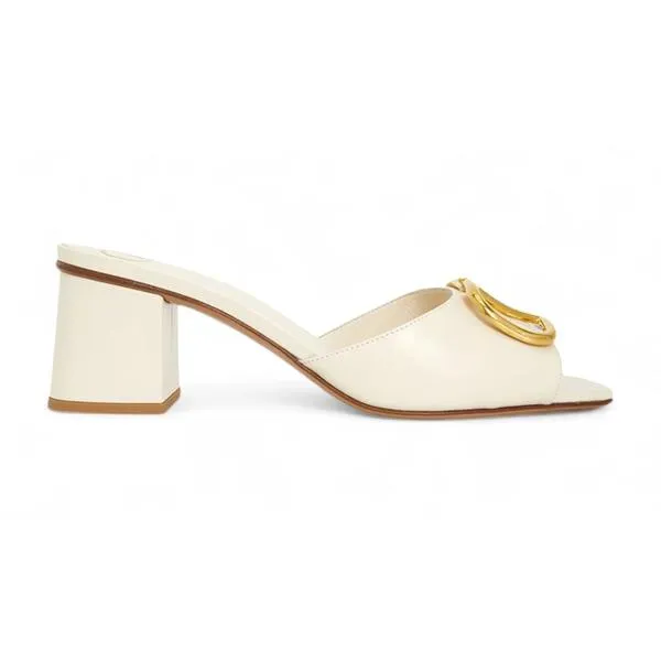 Valentino ヴァレンティノ レディース スニーカー Valentino V Logo Signature Sandal Ivory (Women's) 【サイズ EU_36.5(23cm)】