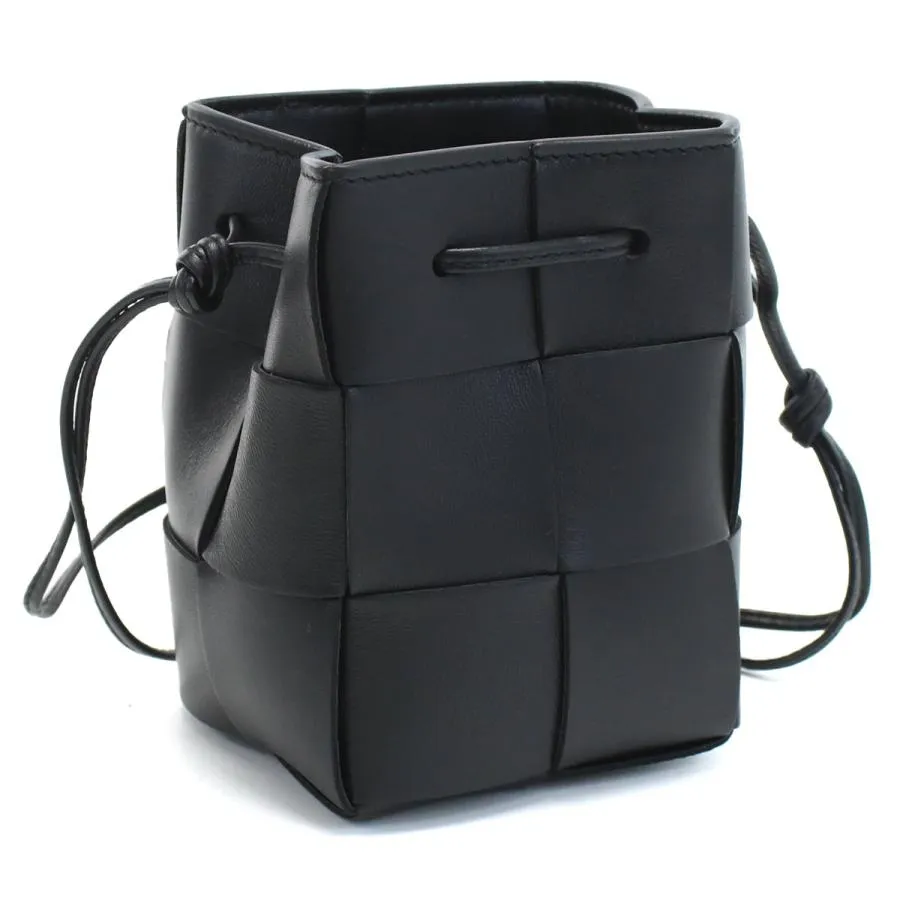 BOTTEGA VENETA ボッテガ・ヴェネタ 斜め掛け ショルダーバッグ 680217 VCQC4 8425 レディース ブラック
