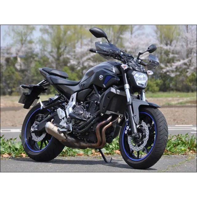 CHIC DESIGN シックデザイン ガイラガントレット スクリーンカラー：スモーク MT-07 YAMAHA ヤマハ ハンドガード・ナックルガード ハンドル周辺パーツ ハンドル