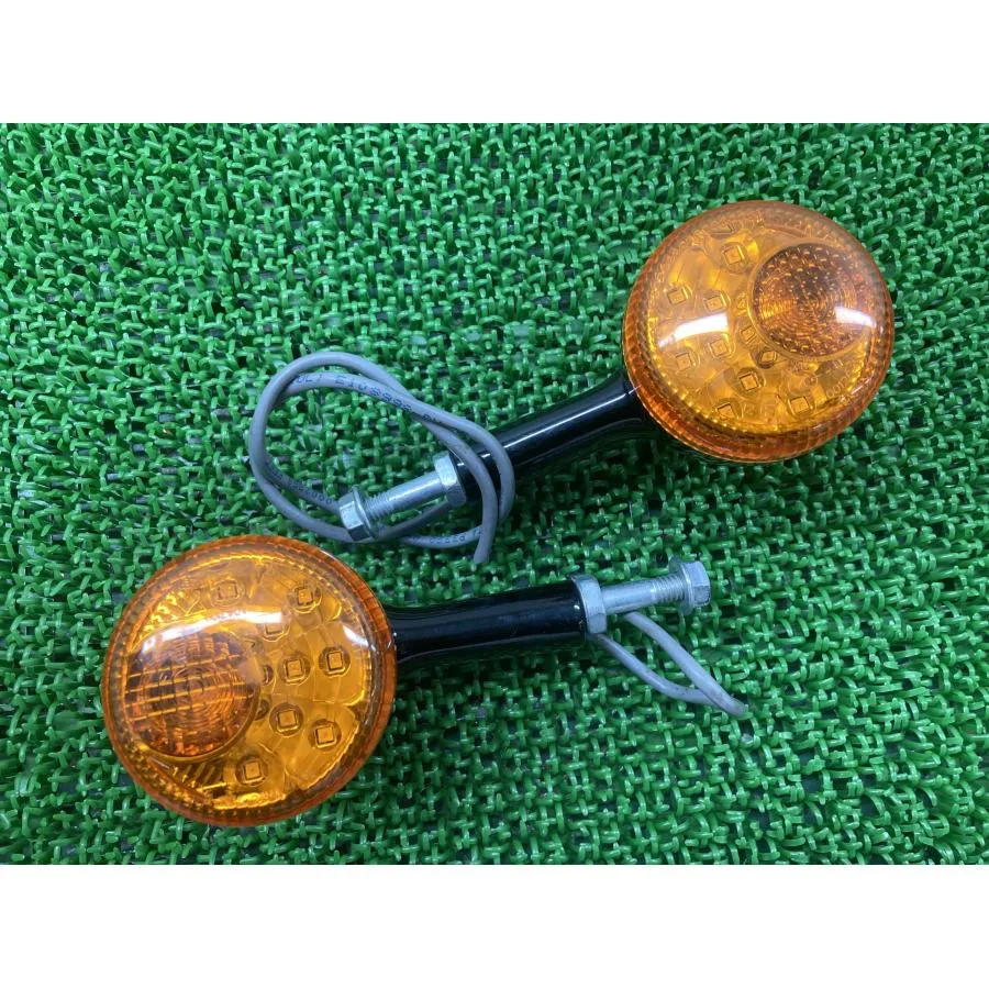 XL1200X リアウインカー 左右 001254 ハーレー 純正 中古 バイク 部品 スポーツスター フォーティーエイト テールランプ 修復素材に 94