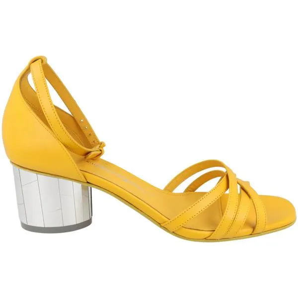 Ferragamo フェラガモ レディース スニーカー Ferragamo Flor 55 Sandals Light Yellow (Women's) 【サイズ US_W_10】