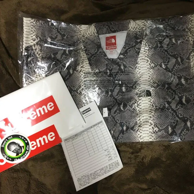 Mサイズ supreme north