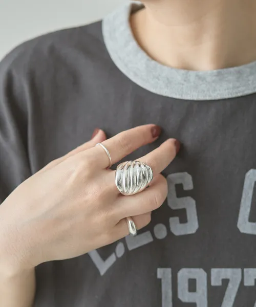 指輪 リング 「IRIS47/イリスフォーセブン 」conchiglie ring：リング レディース