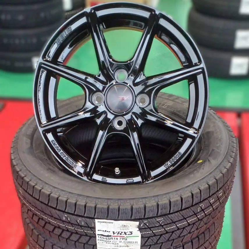ブリヂストン 新品 国産 スタッドレスタイヤ VRX3 165/65R14 79Q \u0026 アルミホイール 新品 4本セット
