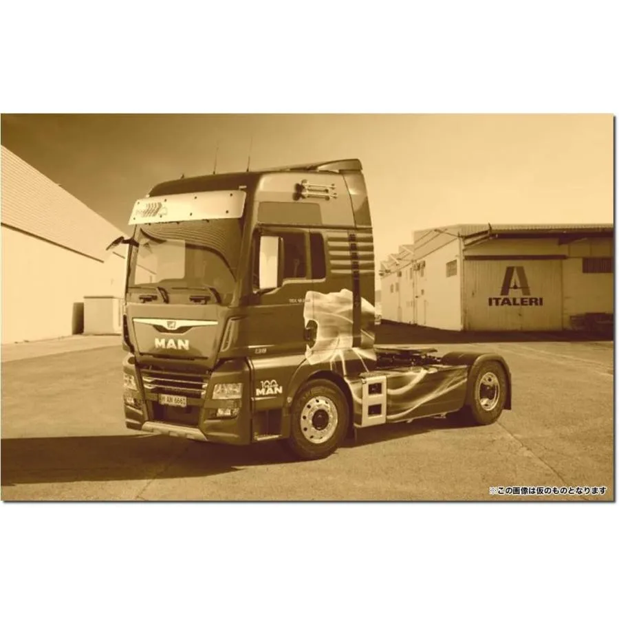 イタレリ 1/24 MAN TGX XXL D38 新規パーツ追加/新デカール仕様 プラモデル組立キット   IT3959