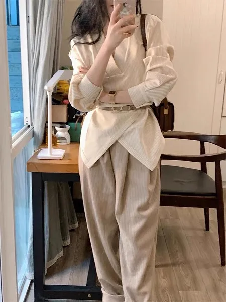 着まわし抜群 気質 INSスタイル  レディース服 シャツ パンツ 2点セット カジュアル