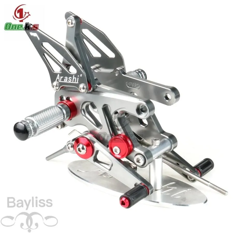 【並行輸入品】CNCアルミニウム合金バイク 二輪フットレスト ピアペペペスフットセット aprilia rsv4 r/facture 用 rrc abs 13-16