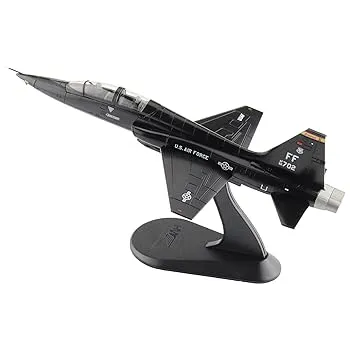 【中古】【未使用】HOBBY MASTER 1/72 T-38A タロン アメリカ空軍 第7戦闘訓練飛行隊 2023 完成品 HA5412