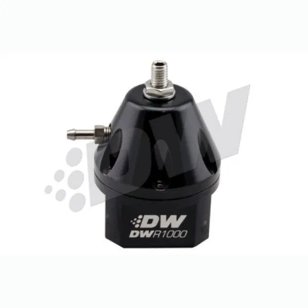 【USA在庫あり】 dwk6-1000-FRB DeatschWerks DWR1000 アジャスタブル フューエル Pressure レギュレーター - ブラック JP店