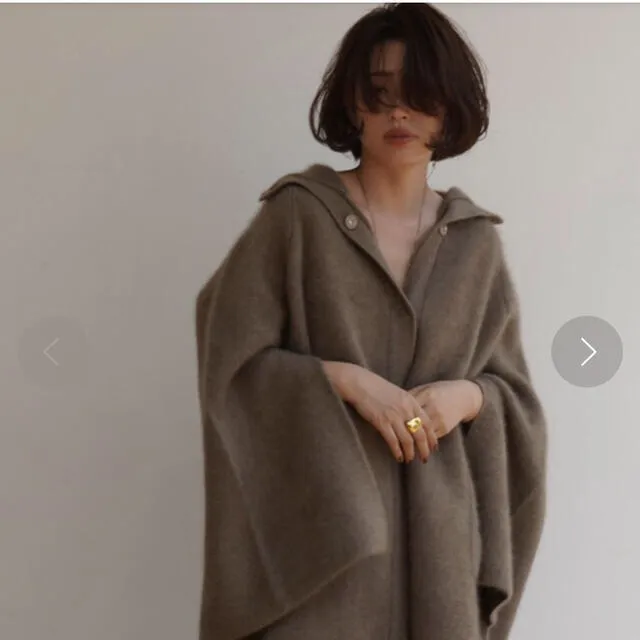 ETRE TOKYO スリットスリーブニットポンチョ