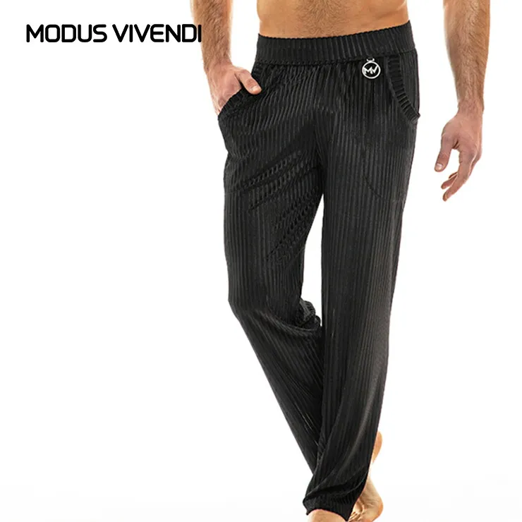 MODUS VIVENDI /Tiffany Velvet Pants ファッション 男性 高級素材 ノーブル 贅沢 豪華なメンズ カジュアルパンツ