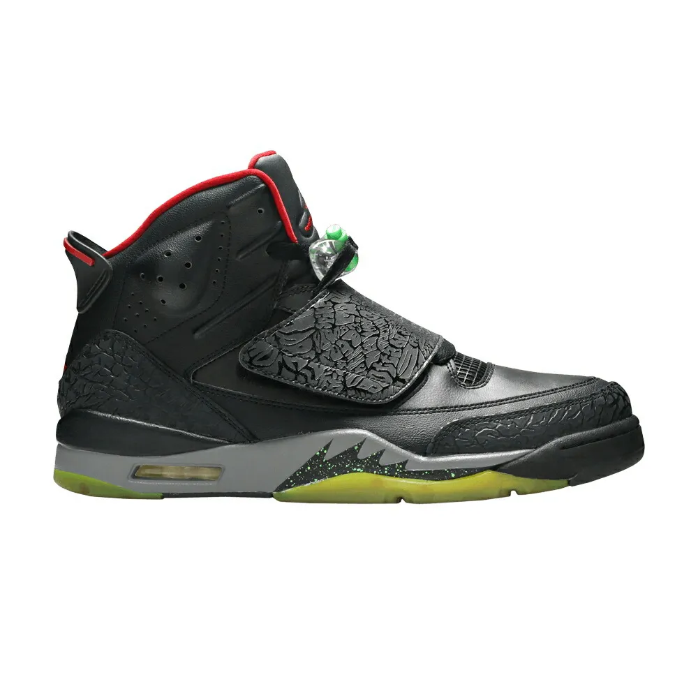 ナイキ 黒色 ブラック 赤 レッド クール 灰色 グレー 緑 グリーン エアジョーダン BLACK スニーカー メンズ AIR JORDAN AIR JORDAN SON OF MARS / BLACK GYM RED COOL GREY GREEN