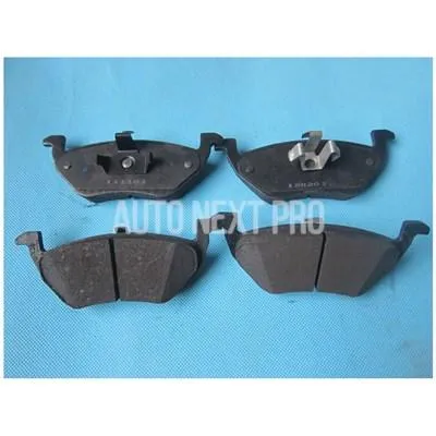 【並行輸入品】カーアクセサリー高 OEM 品質 SA10-26-48Z リアブレーキパッド Haima 7 2010-2018