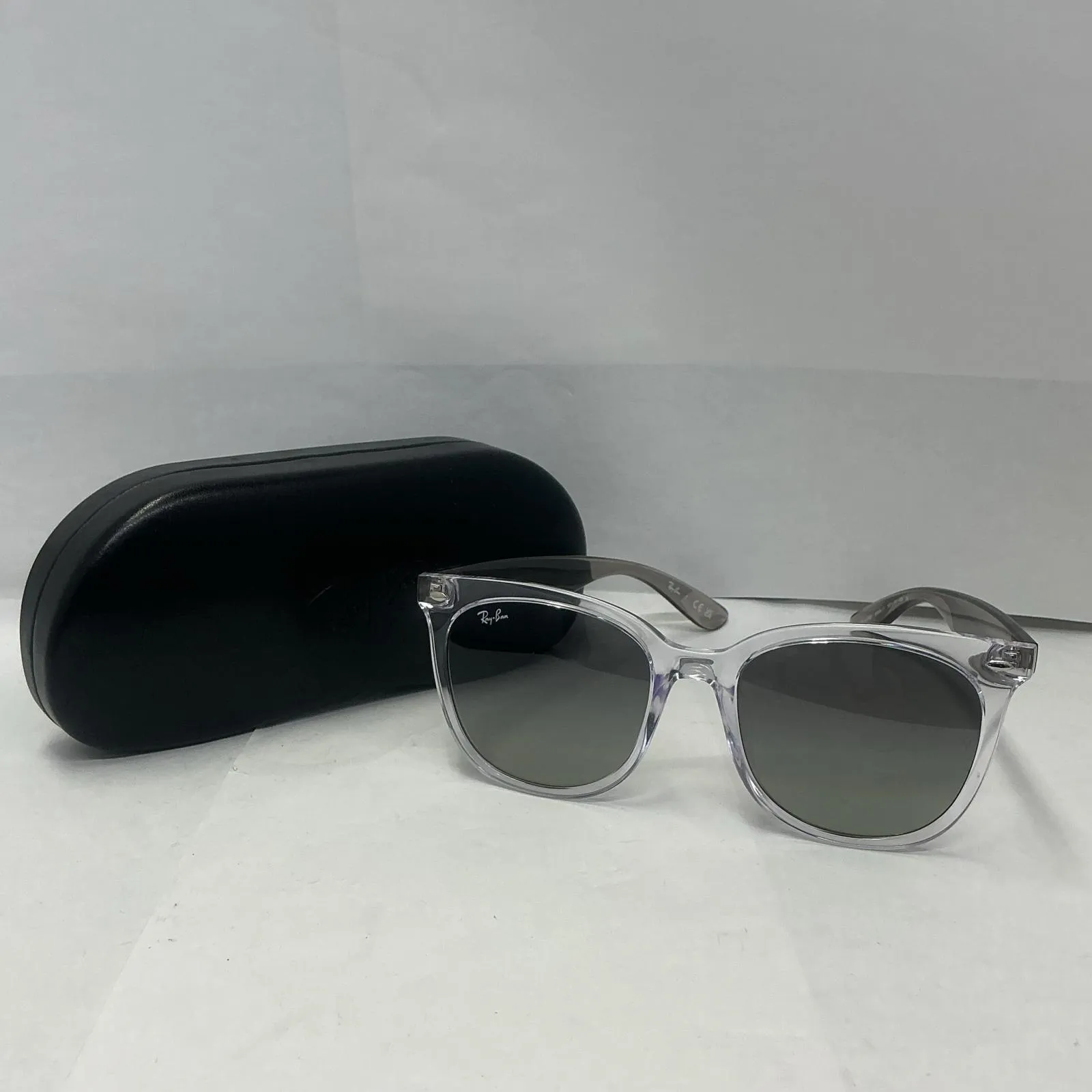 Ray-Ban Ray-Ban ユニセックス サングラス RB4379D【中古】