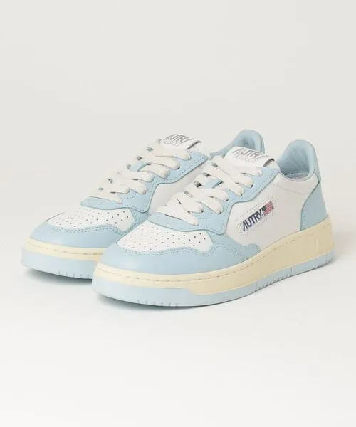 スニーカー AUTRY (オートリー) WOMEN'S MEDALIST_LOW_LEATHER/LEATHER BICOLOR_UP レディース