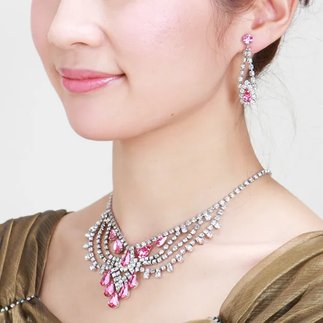 【ネックレス\u0026イヤリング-レンタル】ウェディング アクセサリー シルバーピンク ウェディング ウエディング 結婚式 ウェディングドレス アクセサリー ウェディングアクセサリー ブライダルアクセサリー 540sp【レンタル】