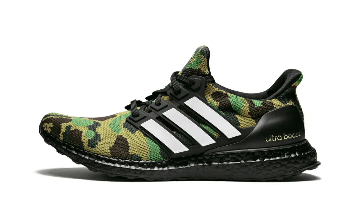アディダス ウルトラ ブースト カモ柄 ウルトラブースト \"1ST GREEN\" スニーカー メンズ ADIDAS ULTRA BOOST BAPE CAMO F35097 /