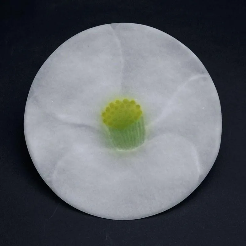 ガラス：薄皿・椿・13.5cm・d.Tam《小皿・13.5cm》