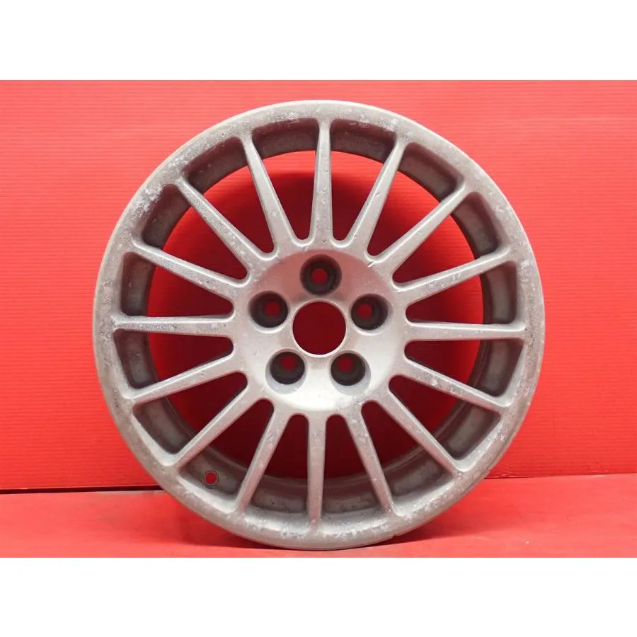 単品 中古ホイール 社外 1本 O・Z SUPER TURISMO スーパーツーリズモ 7J 16インチ PCD100 5穴 +35 ハブ68 ja16
