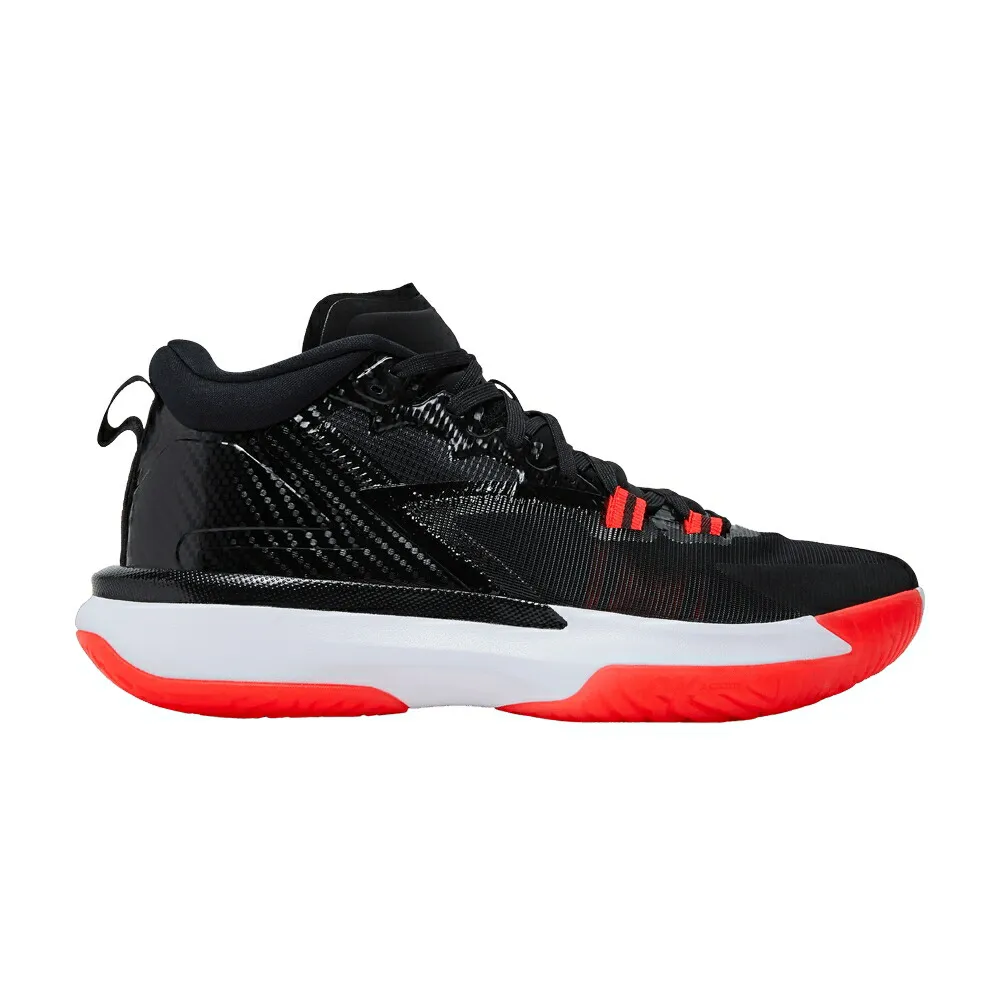 ナイキ 黒色 ブラック 白色 ホワイト クリムゾン エアジョーダン BLOODLINE スニーカー メンズ AIR JORDAN AIR JORDAN ZION 1 / BLACK WHITE BRIGHT CRIMSON