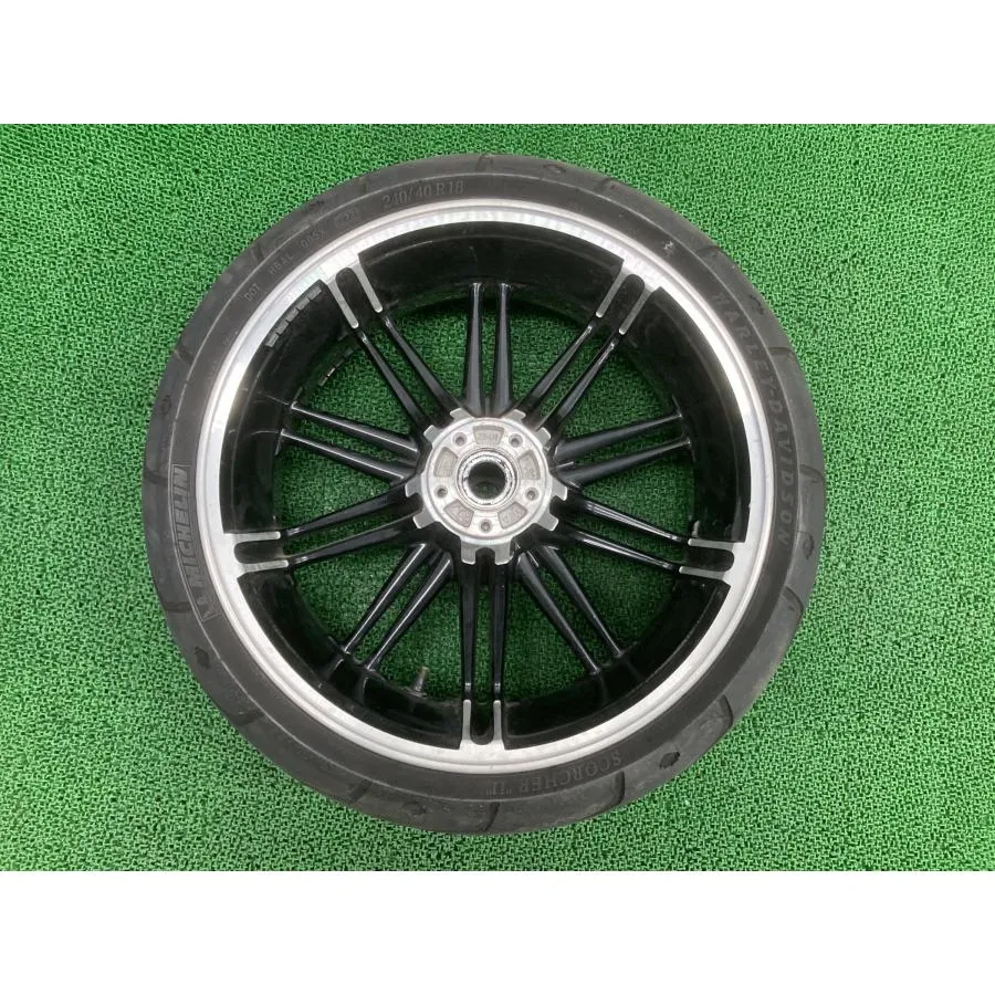 FXBRS1870 リアホイール ハーレー 純正 中古 バイク 部品 18×8.00 ソフテイル M8 ブレイクアウト114 ペイント素材に 車検 Genuine 98
