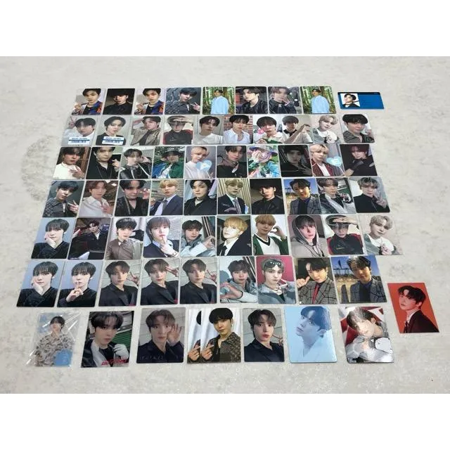 ATEEZ ユノ トレカ セット まとめ売り 69枚 【E3352-008】036