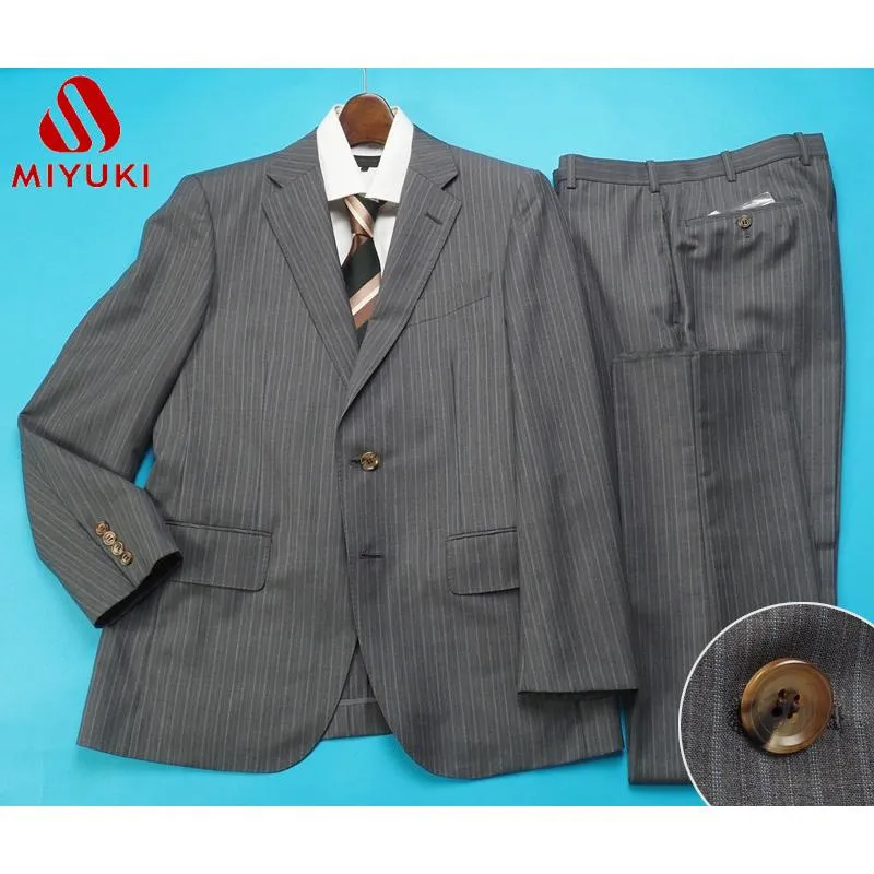 新品15.2万円 オンワード樫山 Selflex 日本製 春夏『御幸毛織 MIYUKI KEORI 』ウール/絹/モヘヤ ストライプスーツ A94(A6程度)灰 847205