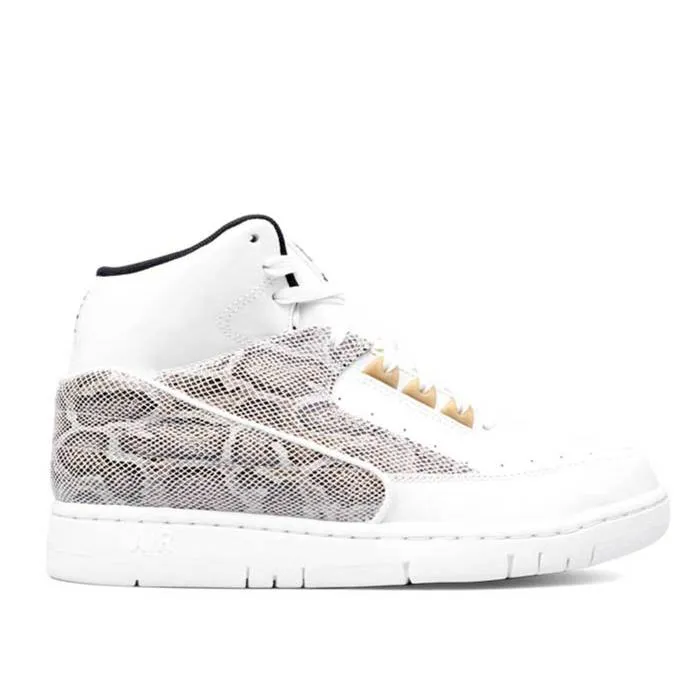 ナイキ Nike 【 Air Python ail Men Sail/Black-Metallic Gold 】 メンズ ゴールド