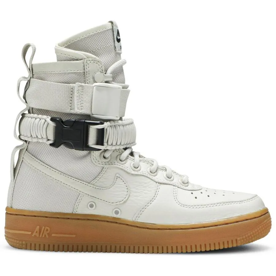 NIKE ナイキ 857872-004 Nike SF エアフォース 1 High 'Light Bone' レディース