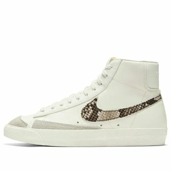 Nike ナイキ レディース スニーカー  【(WMNS) Nike Blazer Mid 77 SE nakeskin DA8736-100】  サイズ US_9.5(26.5cm)