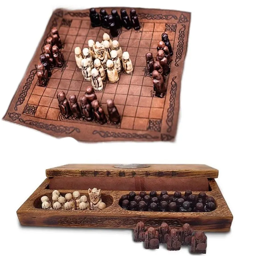 【並行輸入品】バイキングチェスセット Hnefatafl バイキングチェスセット バイキングチェス   ヘネファタフル ボードゲーム バイキング