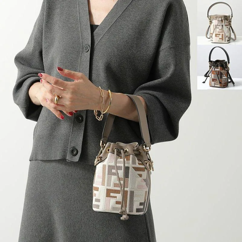 FENDI フェンディ ショルダーバッグ MINI MON TRESOR ミニ モン トレゾール 8BS010 APKE レディース ハンドバッグ FFロゴ刺繍 鞄 カラー2色