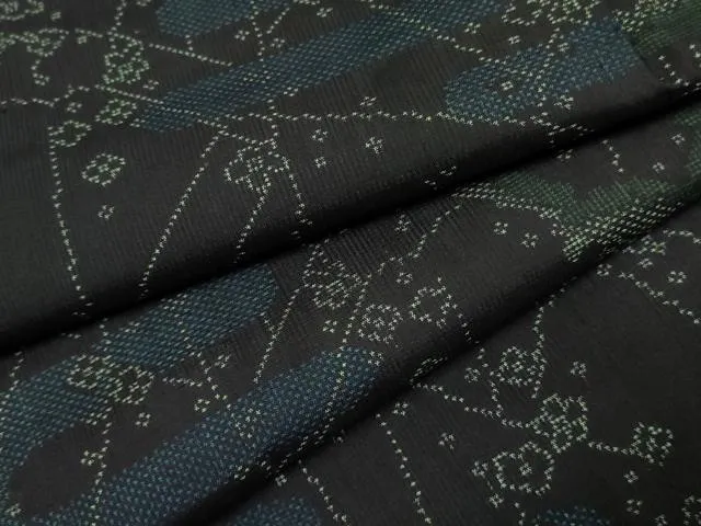 平和屋着物●本場大島紬 一元7マルキ エ霞枝花文 黒地 正絹 逸品 未使用 AABF3021cs