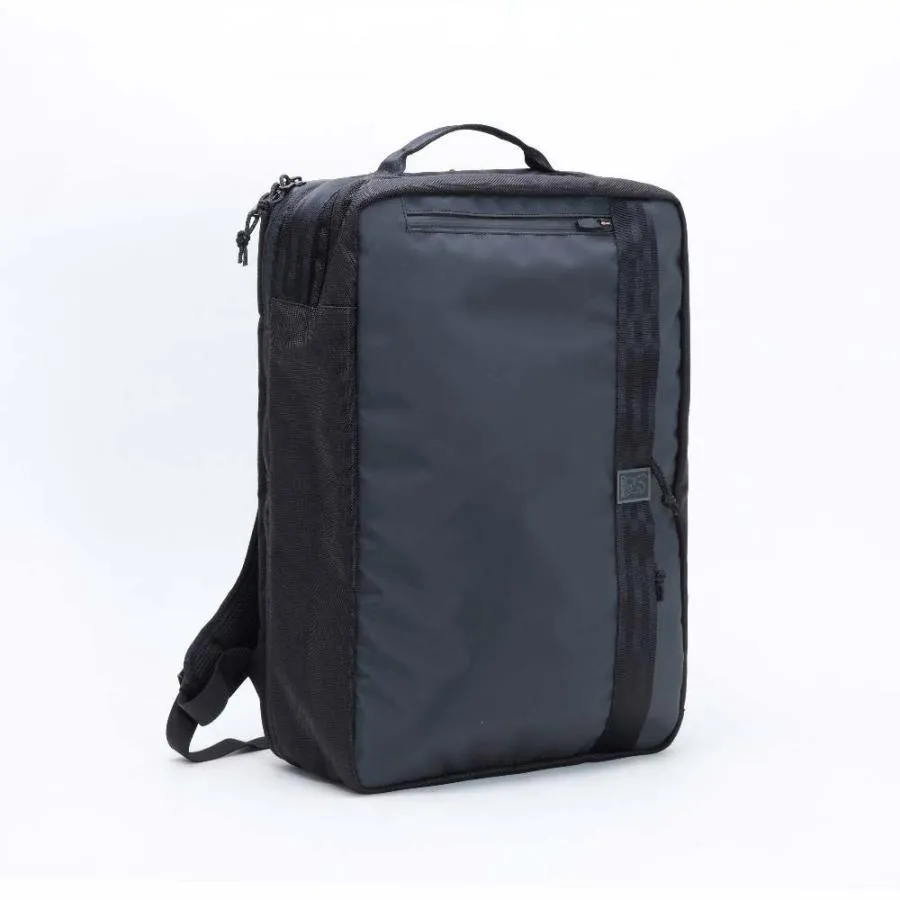 SALE クローム タレット トランジット パック CHROME TURRET TRANSIT PACK BLACK TARP/NYLON バックパック ★耐水 20-40L JP213BTNY