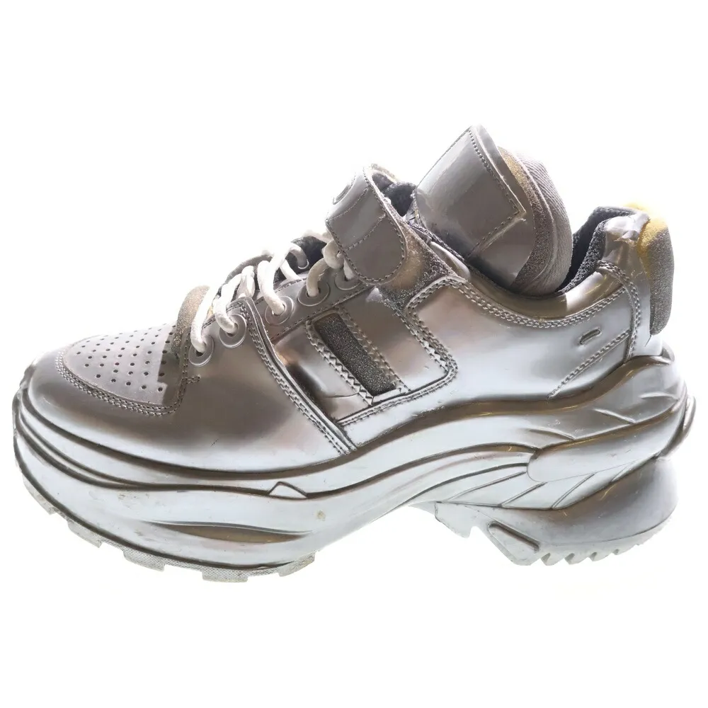 Maison Margiela(メゾンマルジェラ) サイズ:36.5 レトロ フィット メタリック ローカットスニーカー レディース シルバー【中古】【程度B】【カラーシルバー】【取扱店舗BRING福岡天神店】