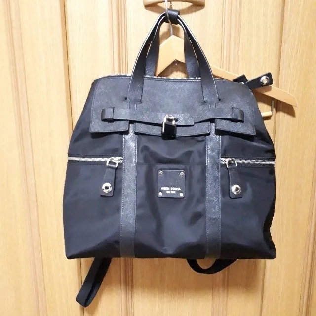 ヘンリベンデル Henri Bendel ジェットセッター 3way リュック