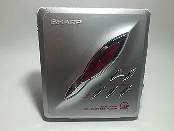 【中古】［非常に良い］SHARP シャープ MD-ST800-R ピンク ポータブルMDプレーヤー MDLP対応 （MD再生専用機/MDウォークマン）
