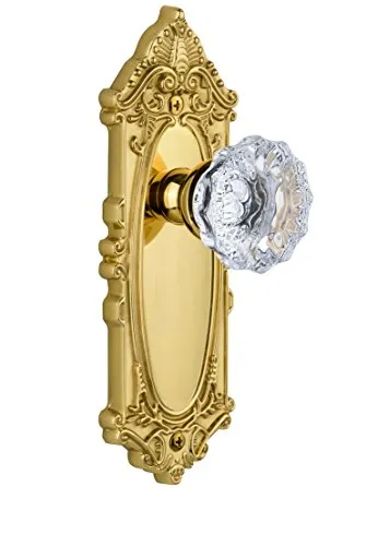 【中古】【未使用・未開封品】Grandeur Grande Victorianプレートwith Fontainebleauクリスタルノブ、プライバシー???2.375インチ、Polished Brass