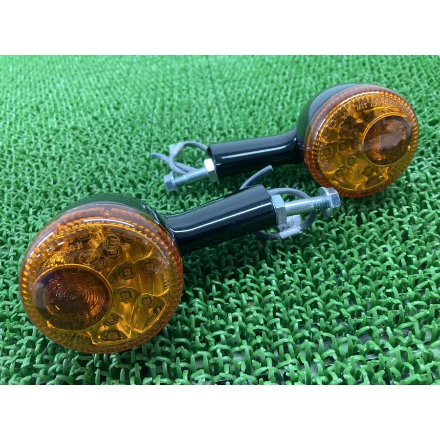 XL1200NS リアウインカー 左右 5HD1LP353MB403*** ハーレー 純正 中古 アイアン スポーツスター テールランプ ステー 修復素材に 90