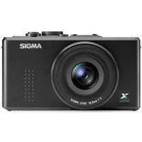【中古】シグマ デジタルカメラ DP1x DP1x COMPACT DIGITAL CAMERA