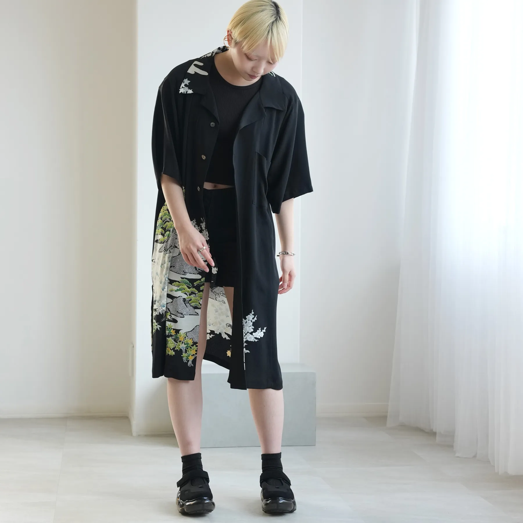 着物リメイク シャツ ブラウス レディース メンズ ユニセックス ロングシャツ maison utatane  No.BL05 風を纏う翠 一点物 正絹 日本製 3Lサイズ 黒