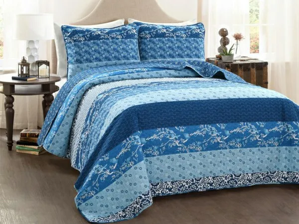 【クイーン】 Lush Decor ラッシュ・デコール Royal Empire リバーシブル・キルト3点セット  （ネイビー） 233×223cm 薄手掛け布団1枚＆枕カバー2枚 寝具