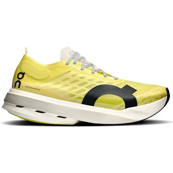 On オン メンズ - スニーカー On Running Cloudboom Strike Limelight Wolf 【US_8(26.0cm) 】