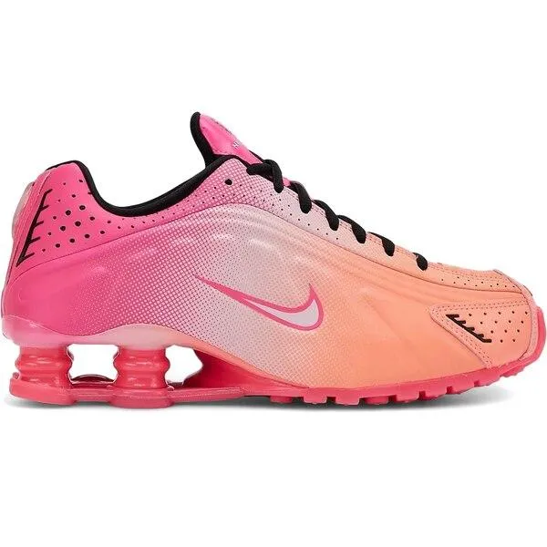 Nike ナイキ レディース スニーカー Nike Shox R4 AB Hyper Pink Black (Women's) 【サイズ US_W_12】