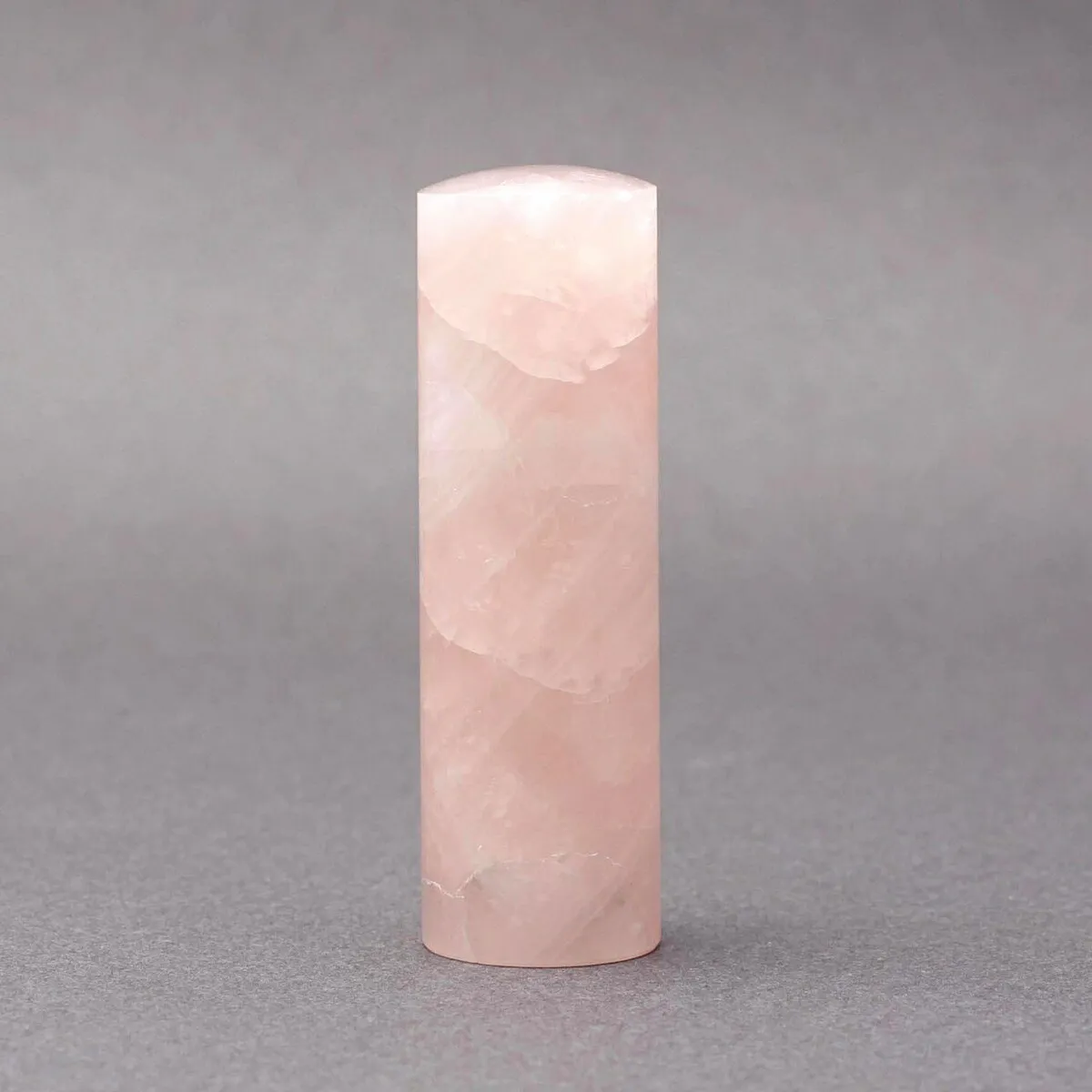 印鑑/実印/紅水晶・ローズクォーツ・Rose Quartz/印鑑サイズ・18mm/印鑑プレビュー無料/印鑑ケース別売/水晶・石英に精通した石彫り印鑑職人が創る美しいご印鑑☆印鑑 銀行印 送料無料 売れ筋☆