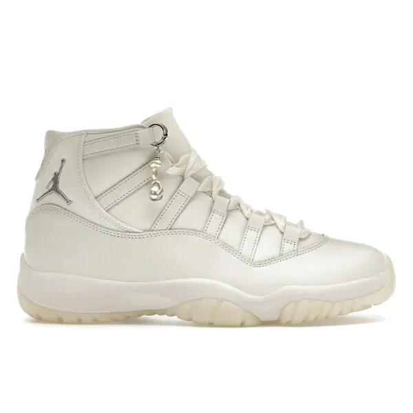 Jordan ジョーダン レディース スニーカー  【Jordan 11 Retro Pearl (Women)】  サイズ US_6.5(23.5cm) Sail/Pearl Grey/White/Metallic Silver